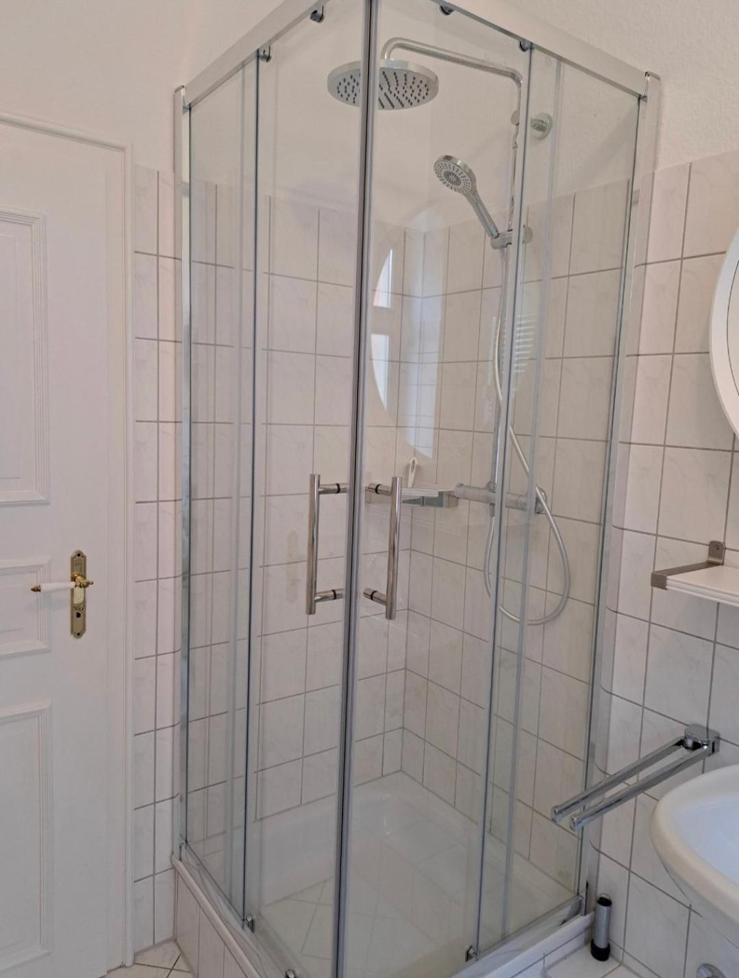 Stilvolle Ferienwohnung Дрезден Екстериор снимка