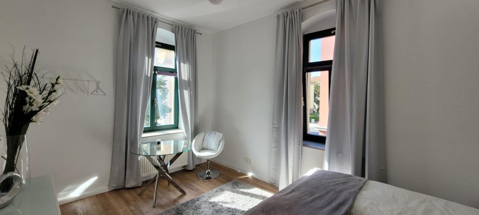 Stilvolle Ferienwohnung Дрезден Екстериор снимка