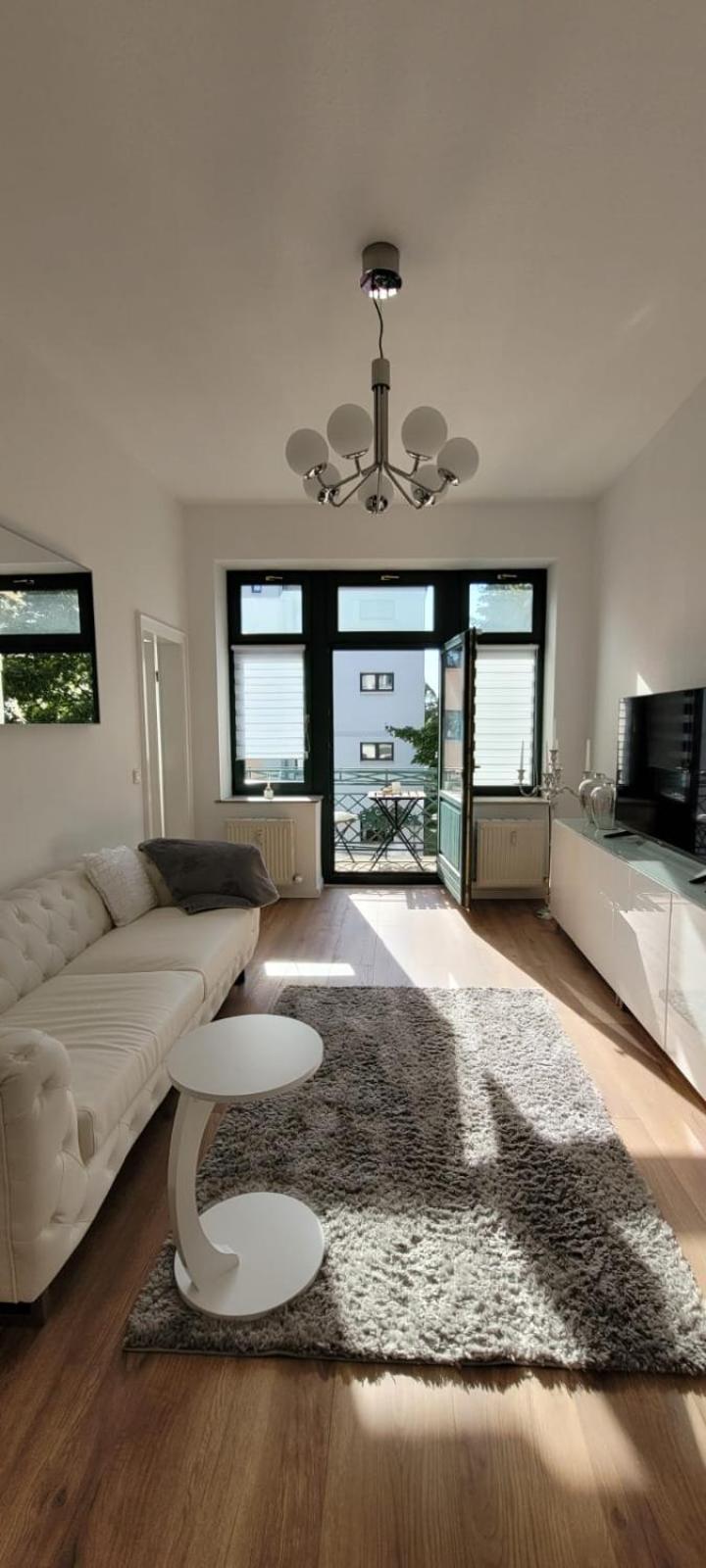Stilvolle Ferienwohnung Дрезден Екстериор снимка